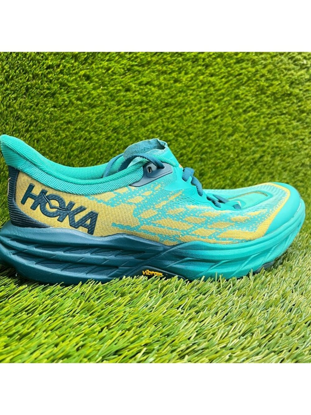 Hoka One One Speedgoat 5 Womens Size 9.5 Green Blue Trail Running Shoes Sneakers